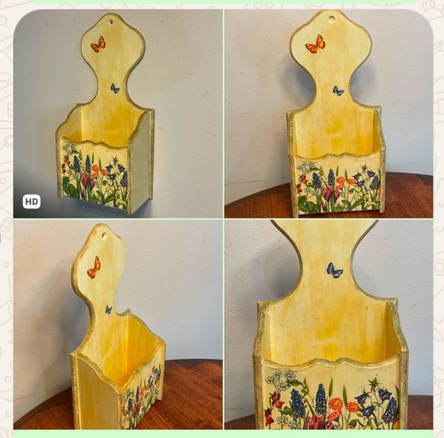 Vtg wooden wall - vtg, mail